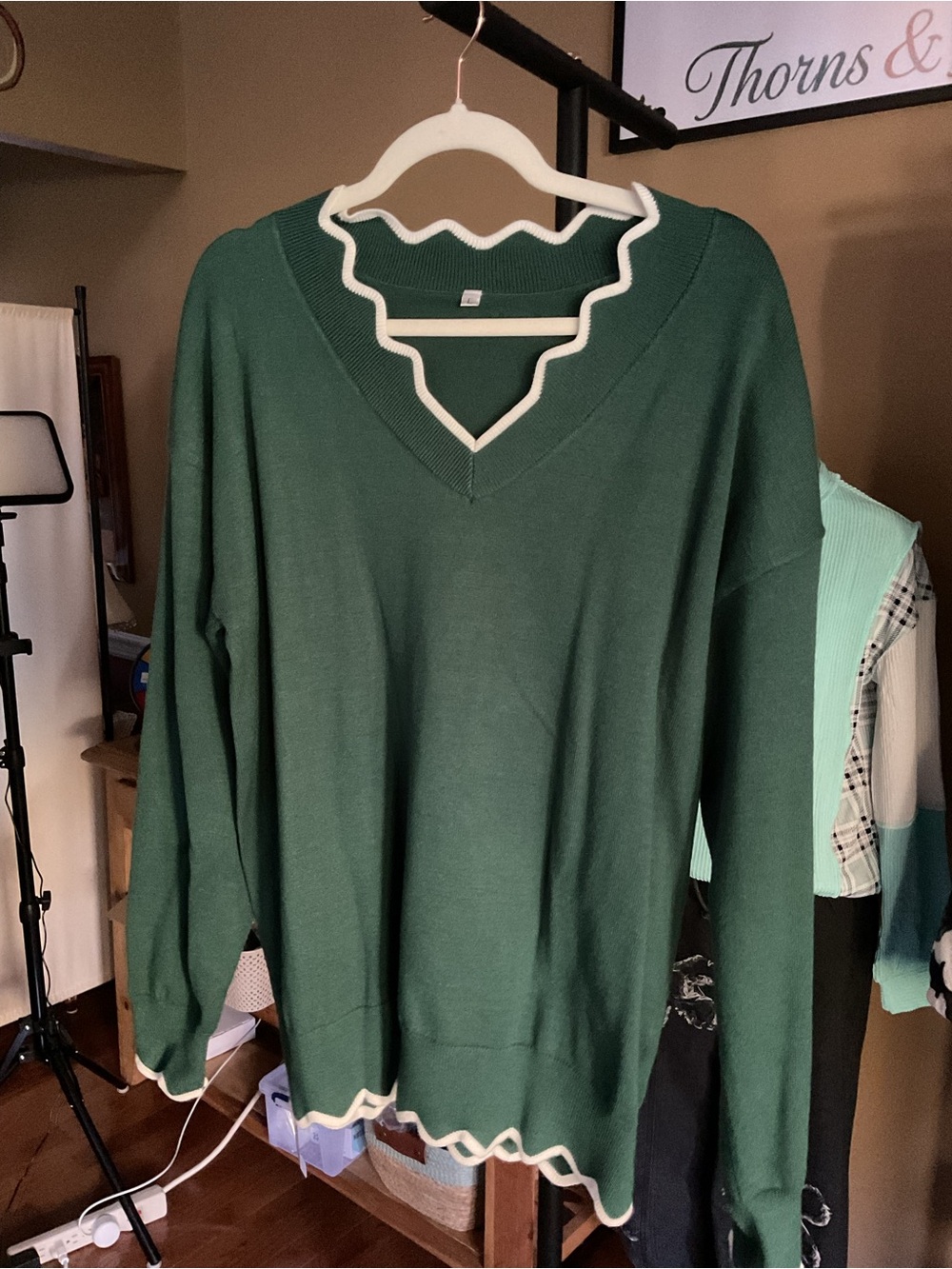 Women's Forest Green V-Neck Sweater with Scalloped Trim